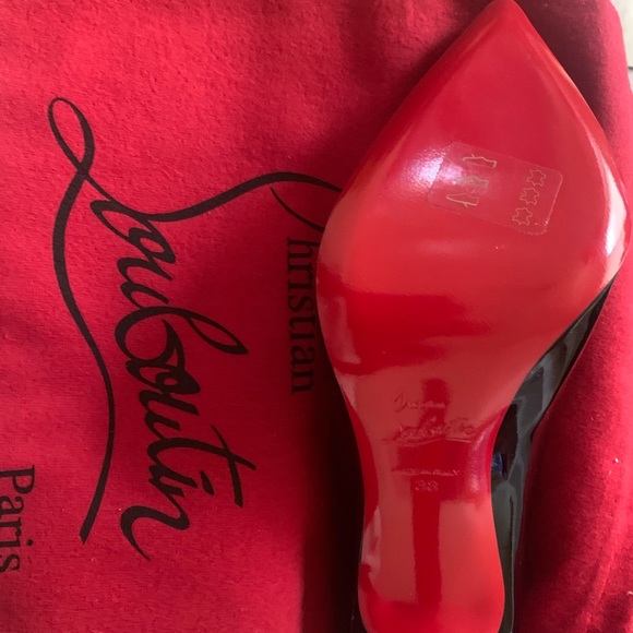 Christian Louboutin - Picture 2 of 2